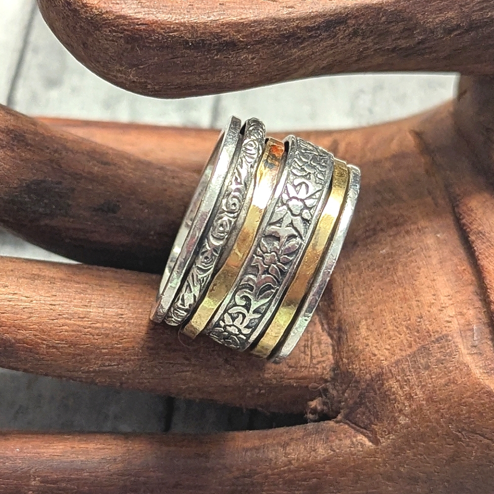 ***SOLD***Silpada Floral Twirl Sterling Silver and Brass Spinner Ring - Picture 9 of 10